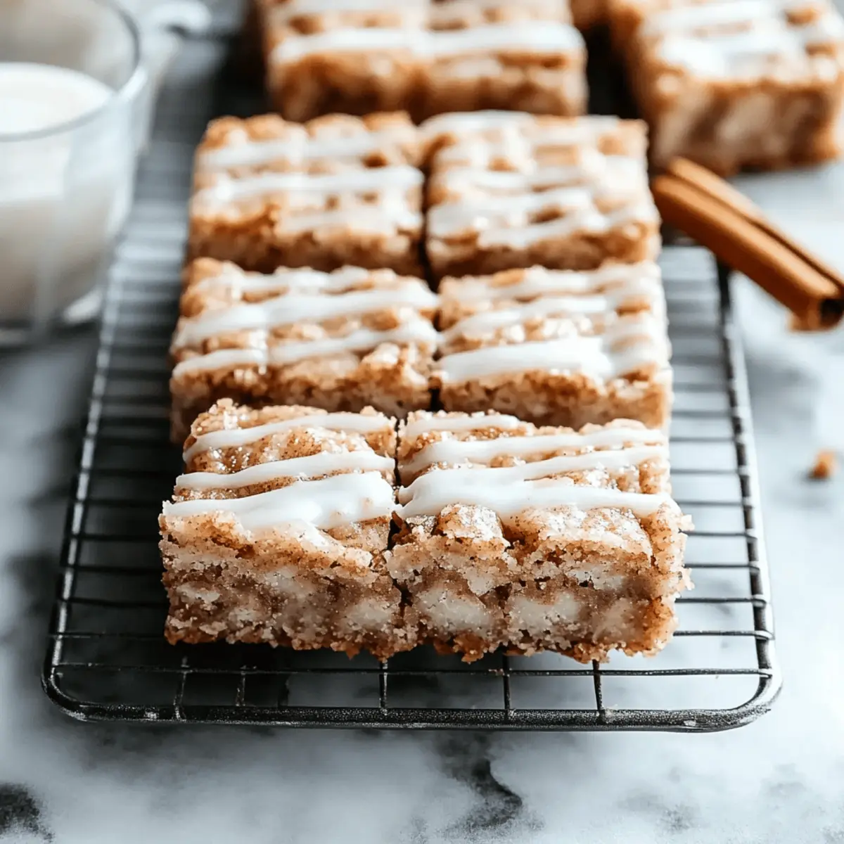Irresistibly Soft Cinnamon Roll Blondies for Comfort Cravings 4 Cinnamon Roll Blondies
