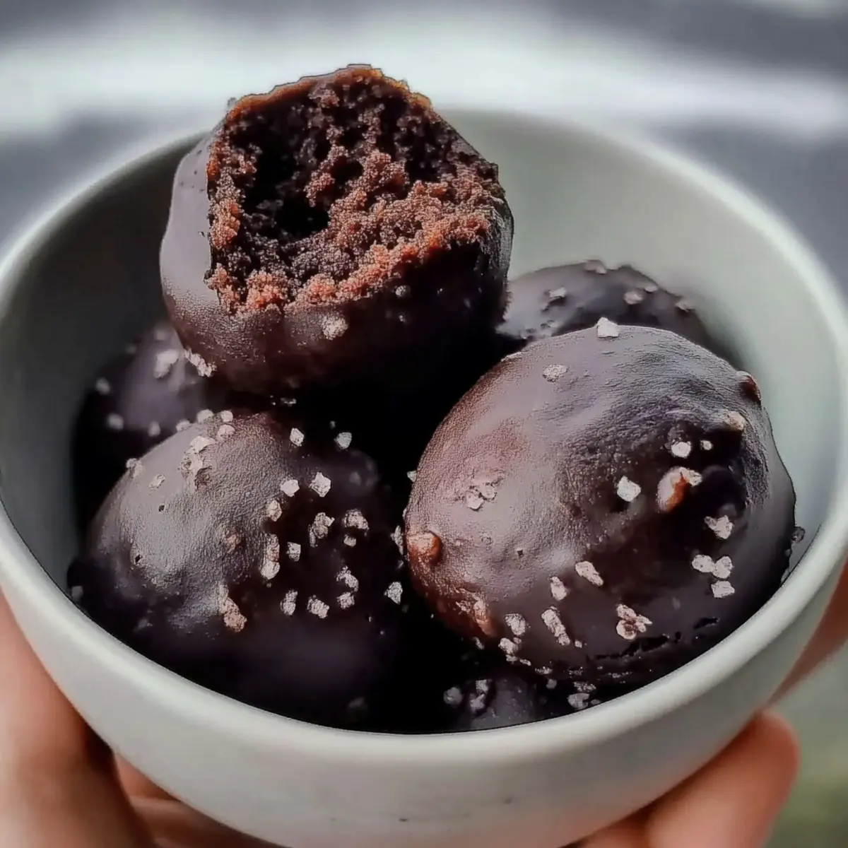 Healthy Brownie Balls